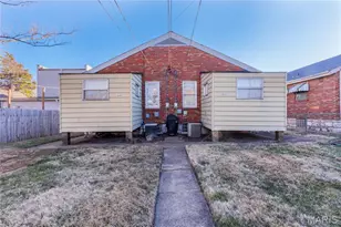 3725 Phillips Pl, Saint Louis, MO 63116 - Photo 25