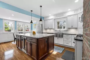 207 Oakwood Ave, Webster Groves, MO 63119 - Photo 9