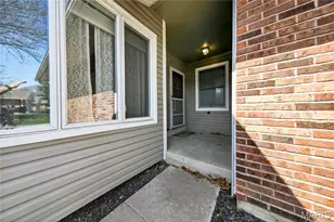 2476 Fox Bridge Ct, Lake Saint Louis, MO 63367 - Photo 3
