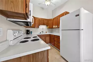 2476 Fox Bridge Ct, Lake Saint Louis, MO 63367 - Photo 11