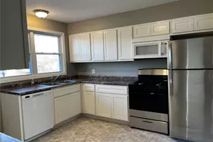 85 Ruth Dr, Florissant, MO 63031 - Photo 3