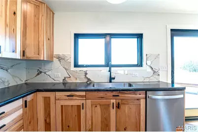 4218 Oak Hill Road, Cuba, MO 65453 - Photo 7