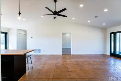 4218 Oak Hill Road, Cuba, MO 65453 - Photo 9