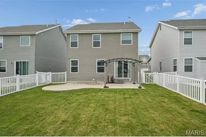 3329 Charlestowne Crossing Drive, Saint Charles, MO 63301 - Photo 29