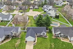 474 Calumet Ranch Trail, Saint Peters, MO 63376 - Photo 3