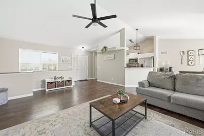 474 Calumet Ranch Trail, Saint Peters, MO 63376 - Photo 9