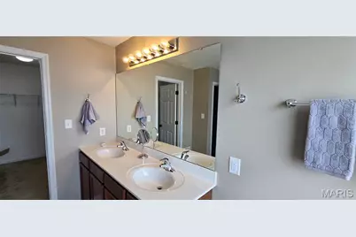 6828 Eagles View Drive, Pacific, MO 63069 - Photo 9