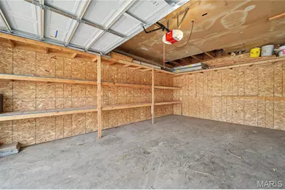 11364 Dorsett Road, Maryland Heights, MO 63043 - Photo 23