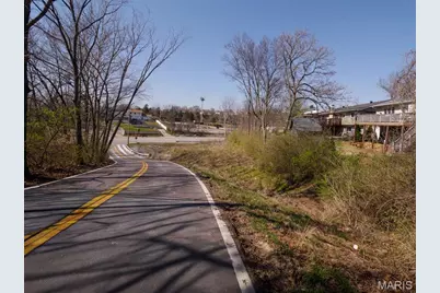 4598 Lemay Ferry Road, Saint Louis, MO 63129 - Photo 7