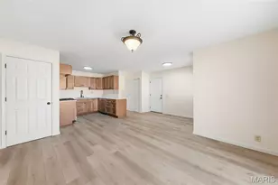 1475 Loveland Dr, Florissant, MO 63031 - Photo 15