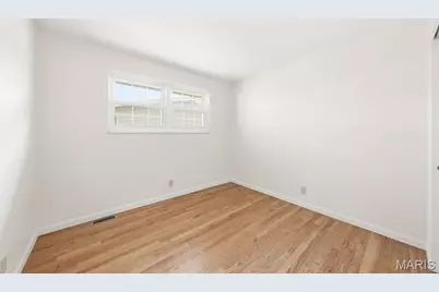 1475 Loveland Drive, Florissant, MO 63031 - Photo 23