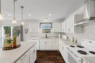 2228 Hagenstone Ter, Unincorporated, MO 63125 - Photo 17