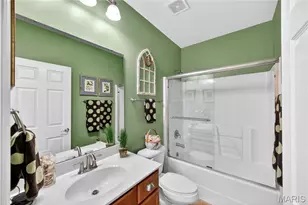 527 Auburn Trace Ln, Saint Peters, MO 63376 - Photo 33