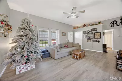 2100 Emmy Avenue, Lebanon, MO 65536 - Photo 15