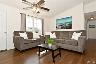 416 Fredricksburg Way, Wright City, MO 63390 - Photo 5