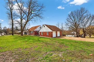 6009 Bermuda Dr, Saint Louis, MO 63135 - Photo 3