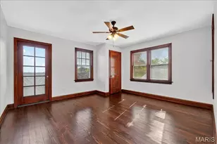 7114 Drury Ln, Saint Louis, MO 63143 - Photo 15