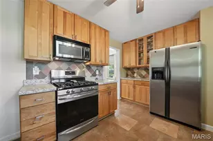 1337 Warson Pl, Rock Hill, MO 63119 - Photo 7