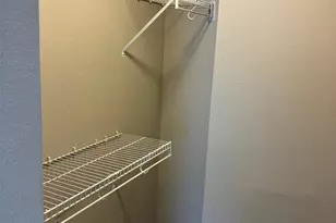 5696 Kingsbury Ave, Saint Louis, MO 63112 - Photo 11