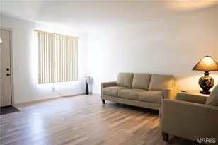 1618 Ventnor Pl, Florissant, MO 63031 - Photo 11