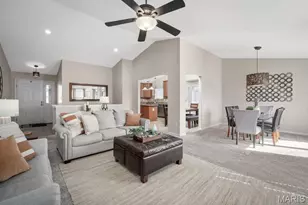 508 Old Moray Pl, Saint Charles, MO 63301 - Photo 5