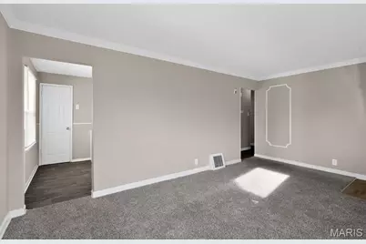 10213 Unicorn Drive, Saint Louis, MO 63137 - Photo 17