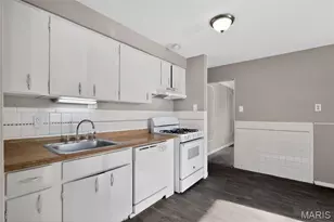 10213 Unicorn Dr, Saint Louis, MO 63137 - Photo 19