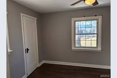 1931 Elm Street, Saint Charles, MO 63301 - Photo 9