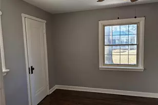 1931 Elm St, Saint Charles, MO 63301 - Photo 9