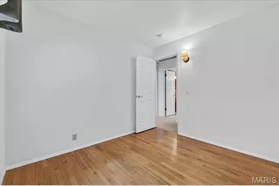 2860 Sussex Drive, Florissant, MO 63033 - Photo 23