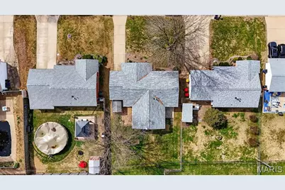 2860 Sussex Drive, Florissant, MO 63033 - Photo 39