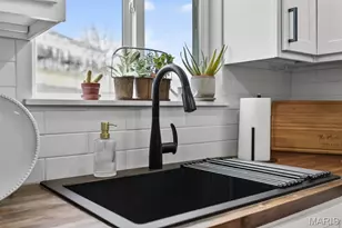 796 Delray Dr, Saint Peters, MO 63376 - Photo 21