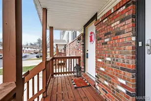 796 Delray Dr, Saint Peters, MO 63376 - Photo 3