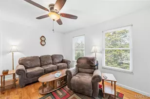 1219 Derbyshire Dr, Manchester, MO 63021 - Photo 15