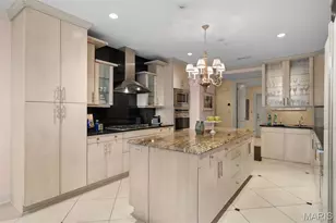 150 Carondelet Plaza, Clayton, MO 63105 - Photo 25