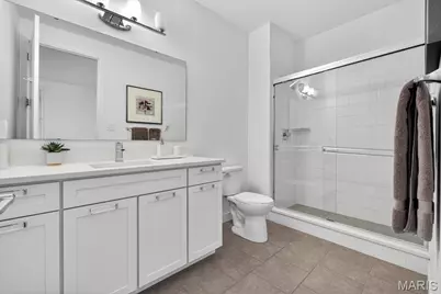 718 Woods Of Ladue Lane, Saint Louis, MO 63124 - Photo 37