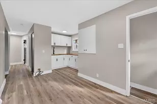 5662 Parchester Dr, Ferguson, MO 63121 - Photo 25