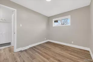 5662 Parchester Dr, Ferguson, MO 63121 - Photo 19