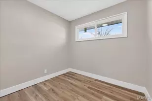 5662 Parchester Dr, Ferguson, MO 63121 - Photo 21