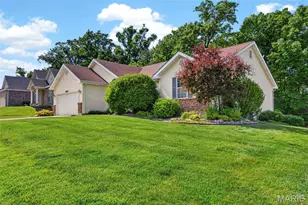 1009 Marions Cove Dr, Lake Saint Louis, MO 63367 - Photo 3