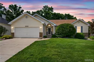 1009 Marions Cove Dr, Lake Saint Louis, MO 63367 - Photo 1