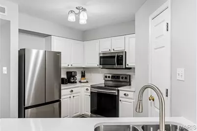 1605 Forest Springs Lane #A, Ballwin, MO 63021 - Photo 5