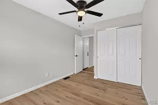 525 Fox Crest Dr, Hazelwood, MO 63042 - Photo 17