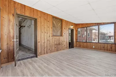 1083 Jennings Station Road, Saint Louis, MO 63137 - Photo 21