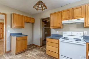 1031 Dilworth Rd, Lebanon, MO 65536 - Photo 11