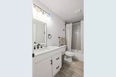 902 Forest Avenue, Valley Park, MO 63088 - Photo 7