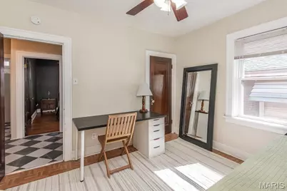 3855 Bingham Avenue, Saint Louis, MO 63116 - Photo 13