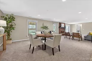 2102 Kehrs Ridge Dr, Chesterfield, MO 63005 - Photo 37