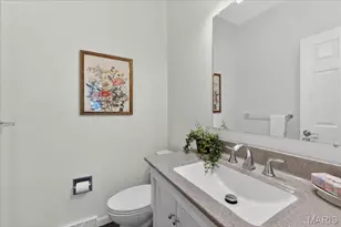 2102 Kehrs Ridge Dr, Chesterfield, MO 63005 - Photo 27