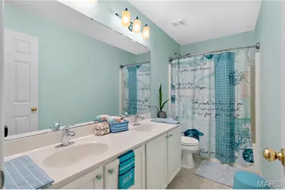 703 Timber Oaks Drive, Wentzville, MO 63385 - Photo 9